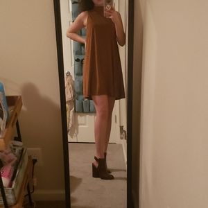 Vintage 70s style dress 🌻